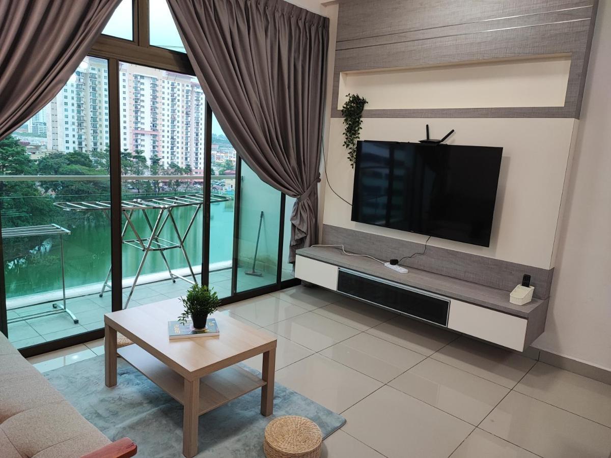 Calm And Peaceful View Mount Austin Apartment Johor Bahru